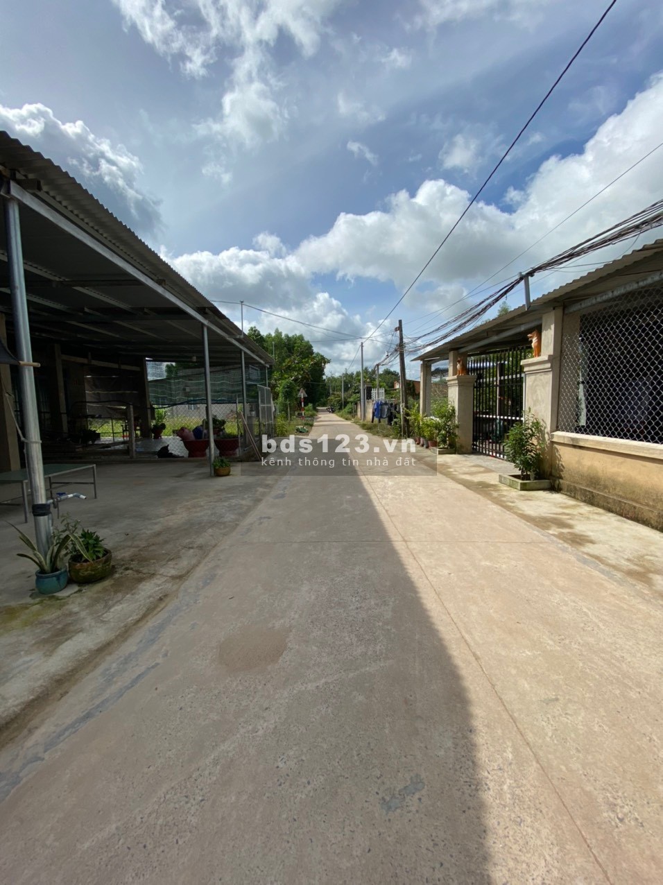 Nhà có việc cần bán gấp lô đất đẹp cần bán gấp trong tuần tới ngã 3 Bàu Đồn, Gò Dầu, Tây Ninh