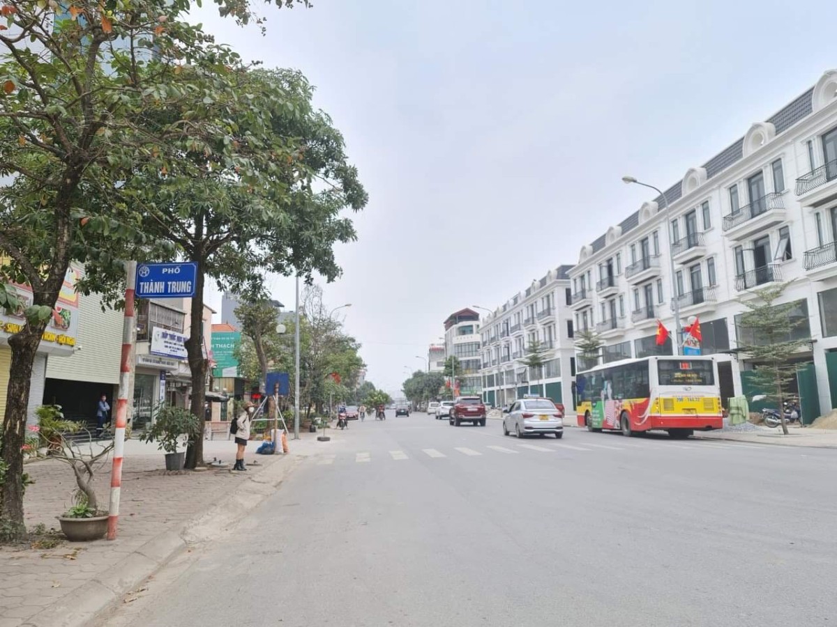 Shophouse Sông Hồng siêu đẹp khu 31ha Trâu Qùy giá rẻ nhất Lh:0346996426