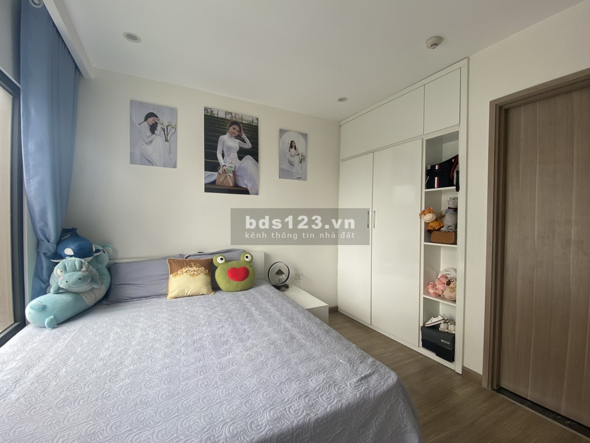 Căn hộ 3PN2WC 81m2 Vinhomes Ocean Park cần bán nhanh cắt lỗ giá 2,4 tỷ full nội thất view thoáng