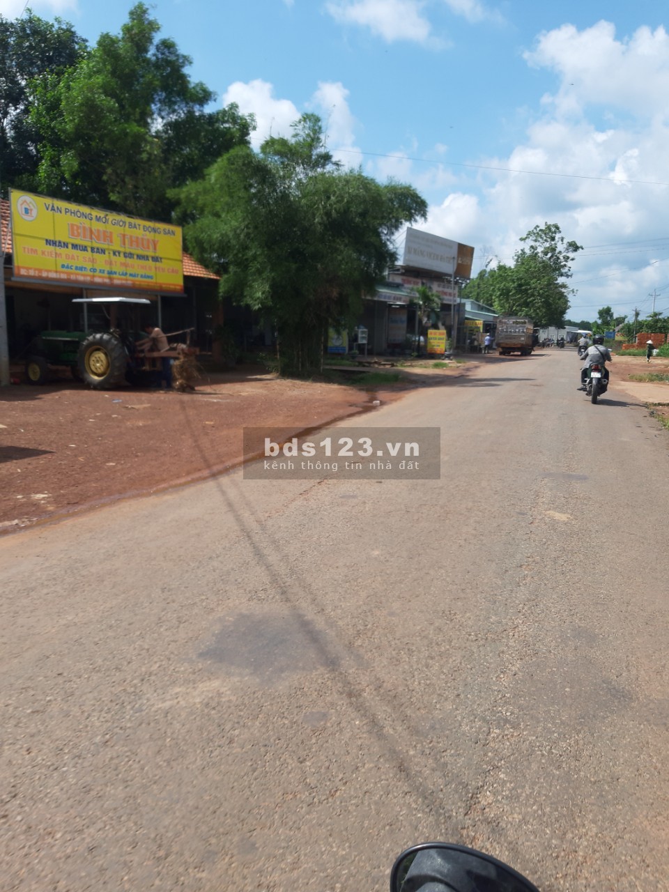 BÁN GẤP 4000m2 đất shr-ngay ubnd, trường, chợ, gần kcn became, giá 430 triệu