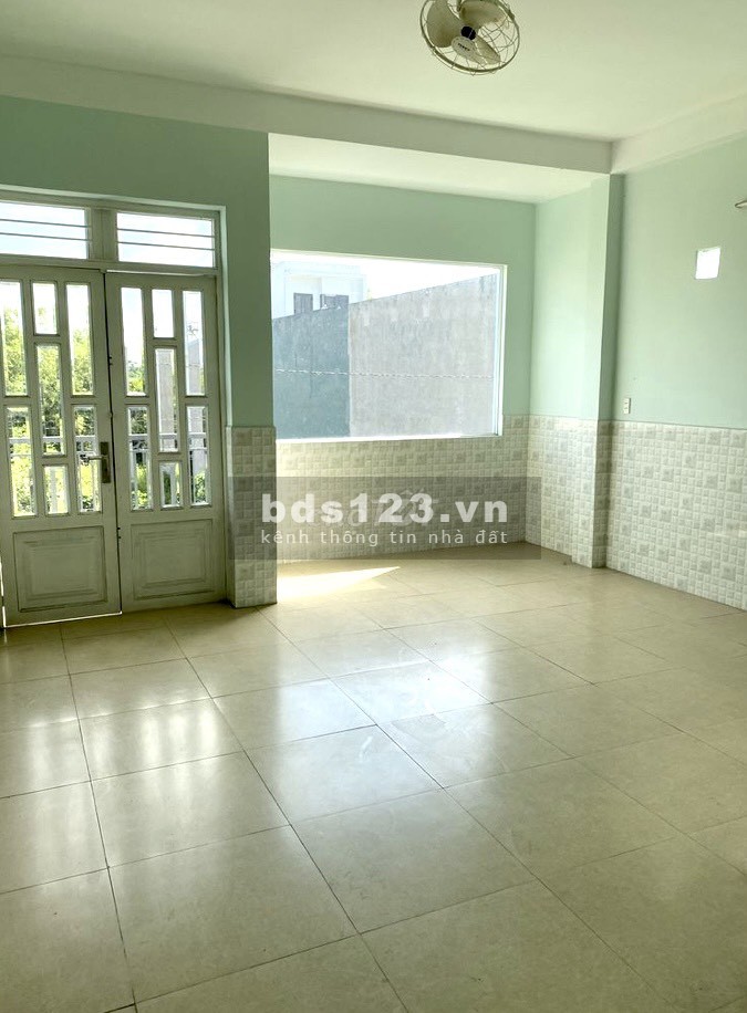 Bán nhà 1 lầu 3pn ngay Nguyễn Văn Bứa Hóc Môn có sân thượng, pháp lý chuẩn