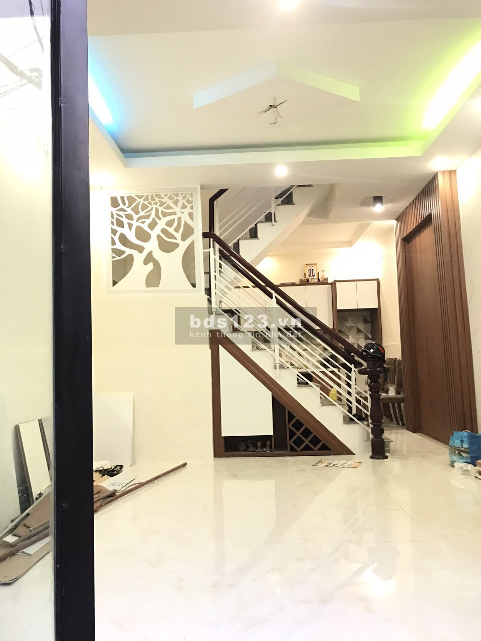 Bán nhà 1 trệt 1 lầu hẻm 785 Nguyễn Kiệm P3 Quận Gò Vấp sổ sẵn