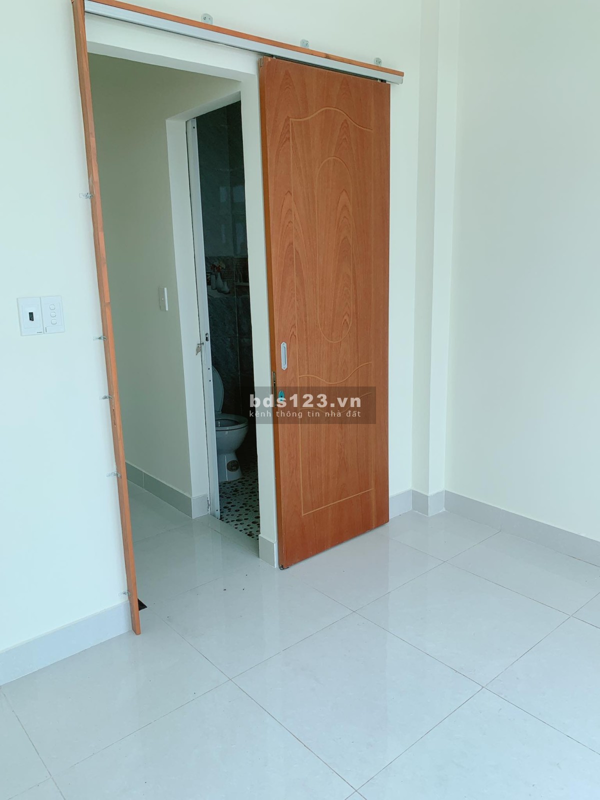 Chính chủ bán nhà siêu rẻ 64M2, giá 2,75 tỷ, QL1A, phường Thạnh Xuân, Quận 12, HCM