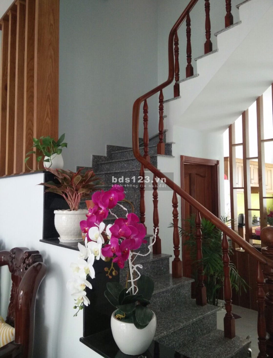 Bán nhà 3 tầng rộng 80m2 Đường Số cư xá Ngân Hàng giá bán 7.7 tỷ