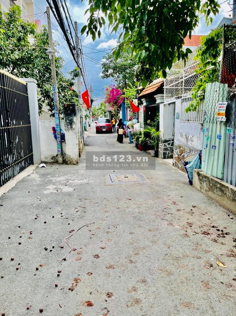 Nhà riêng Quận 12, qua GV chỉ 2 phút - 102m2 vuông A4 - ô tô vào nhà, bao đầu tư chỉ 45tr/m2