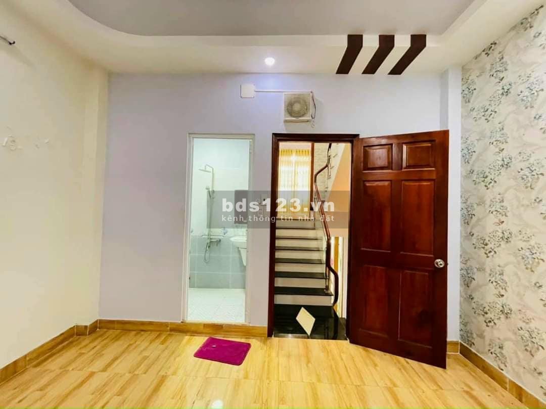 Bán nhà đường số Lâm Văn Bền 74m2 4 tầng P. Tân Quy Quận 7 giá 12.6 tỷ