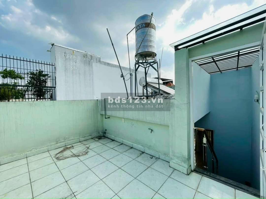 Bán nhà đường số Lâm Văn Bền 74m2 4 tầng P. Tân Quy Quận 7 giá 12.6 tỷ