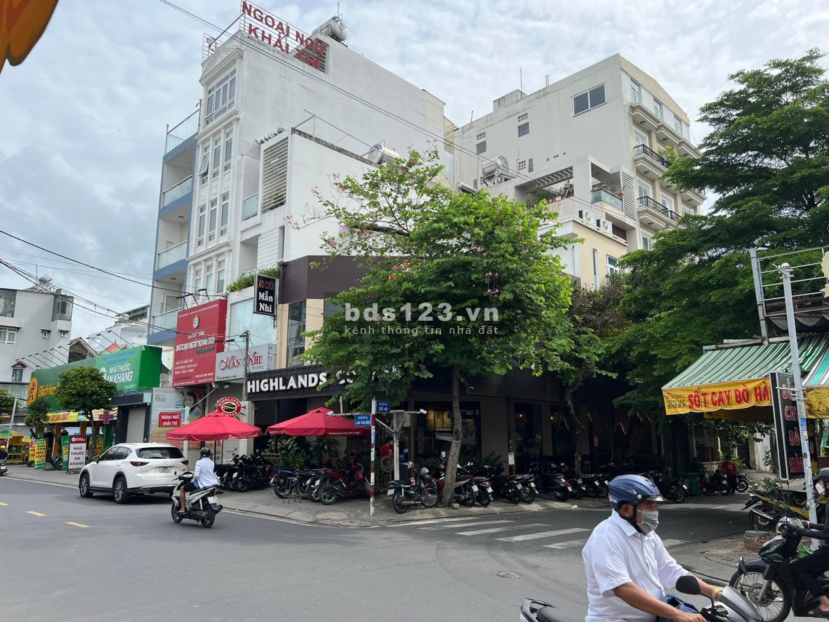 Nhà mới xây siêu đẹp Tân Quy Quận 7 4 tầng diện tích 70m2 giá 12.8 tỷ