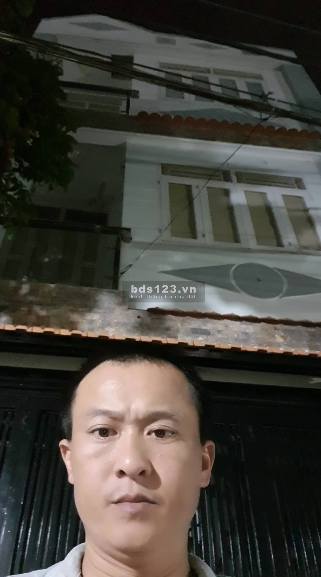 Nhà siêu đẹp thị trấn Nhà Bè, dtsd 50m2, giá bán 4.9 tỷ, 3 tầng, liên hệ Tú 0986354050