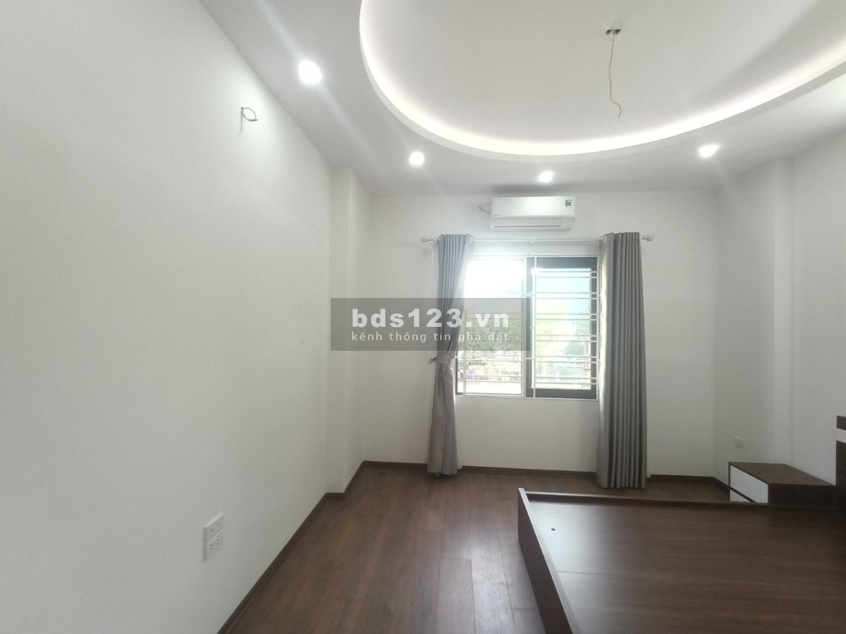 Bán nhà phố Trương Định, Hai Bà Trưng, ngõ ô tô 51m2 x 5 tầng, MT3,9m, chỉ 7,8 tỷ