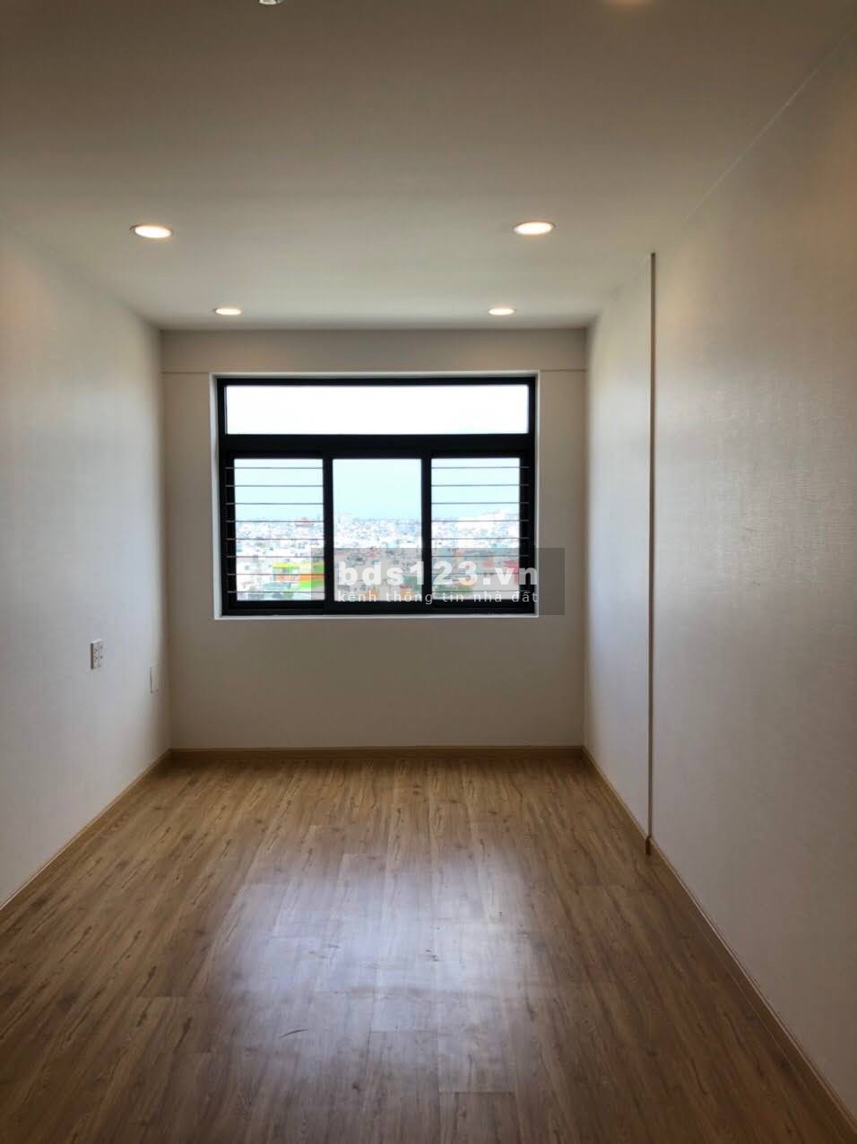 Cần bán Chung cư chính chủ. Khu chung cư Sài Gòn Home diện tích 73m2 giá bán 2.2 tỷ