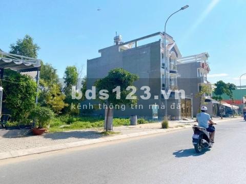 Đất nền mang tên KDC Nam Hùng Vương cần bán gấp. 100m2 (5x20m) SHR giá chỉ 3.1 tỷ. LH 0936032236