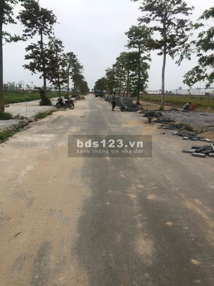 Chủ càn tiền nên bán gấp lô đất giá chỉ 1.2 tỷ, liên hệ 0862993663 đầu tư sinh lời