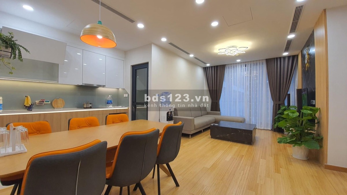 Tất cả quỹ căn hộ cho thuê Home City, 2 ngủ giá 11tr, 3 ngủ giá 15tr. LH: Anh Tuấn - 0327.005.007