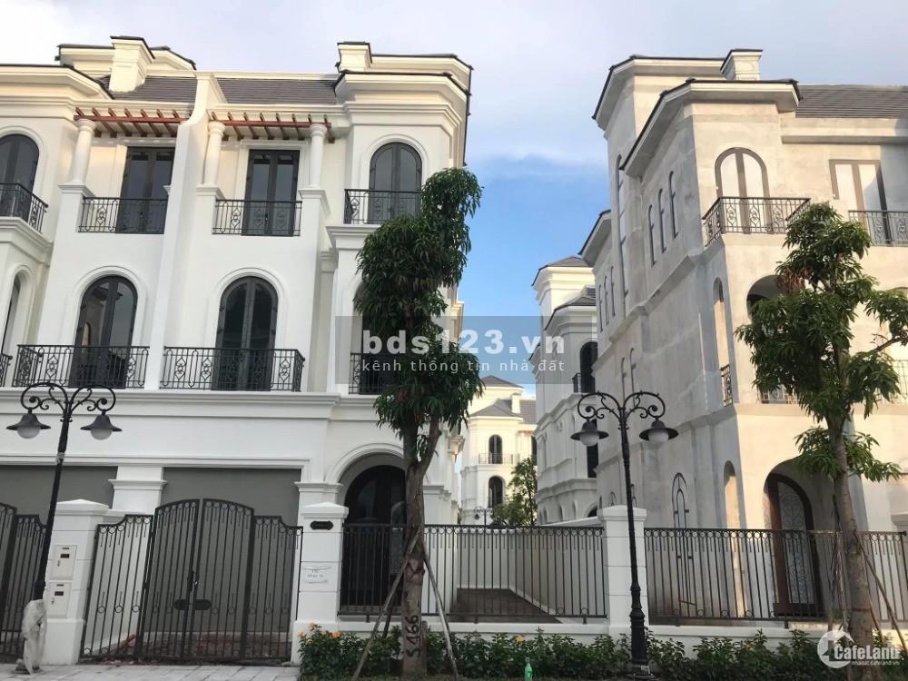 Bán liền kề biệt thự Vinhomes Ocean Park lô xẻ khe 91m2 giá 11.9 tỷ, đối diện TTMDV, kinh doanh tốt