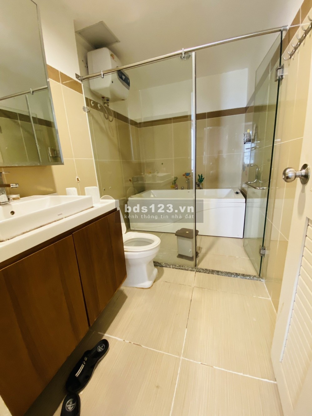Chung cư cao cấp Sài Gòn Era Town Quận 7 3 phòng ngủ, giá rẻ, tiện tích đủ