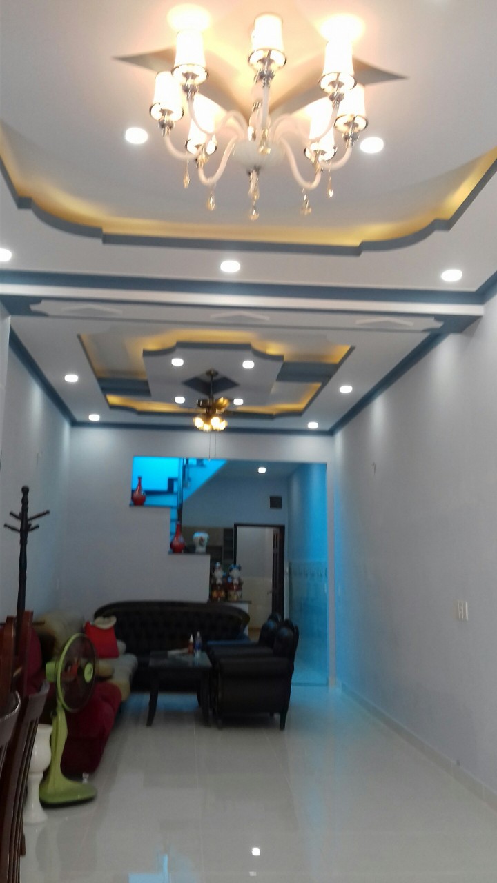 Bán nhà Biệt thự góc 2 mặt tiền đường Nam Kỳ Khởi Nghĩa, P7, Q3. DT:17x18m, trệt + 2 lầu