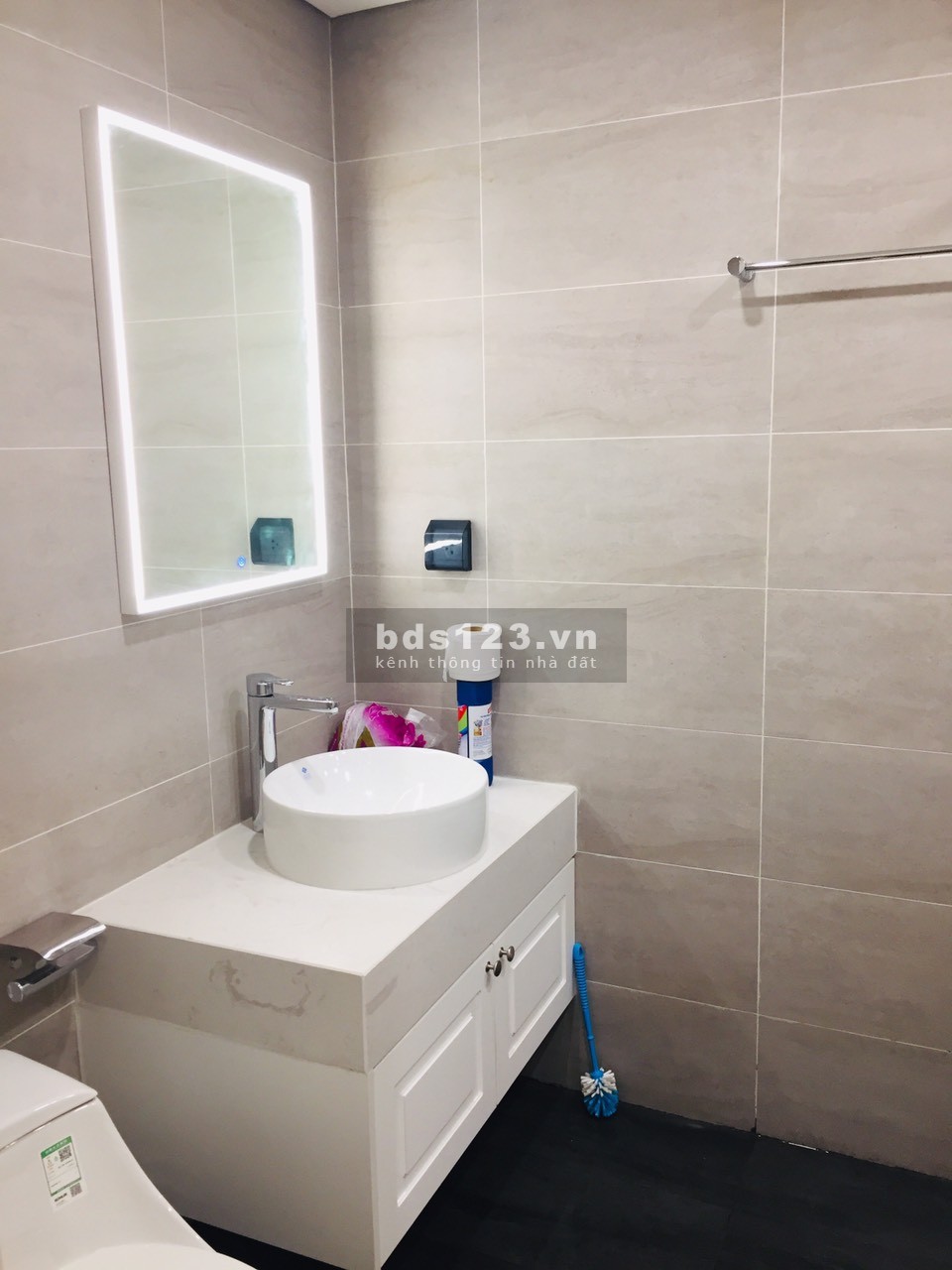 Cho thuê căn hộ chung cư Sunshine Riverside dtsd 60m2, 2 pn, full nội thất, lh 0969760784