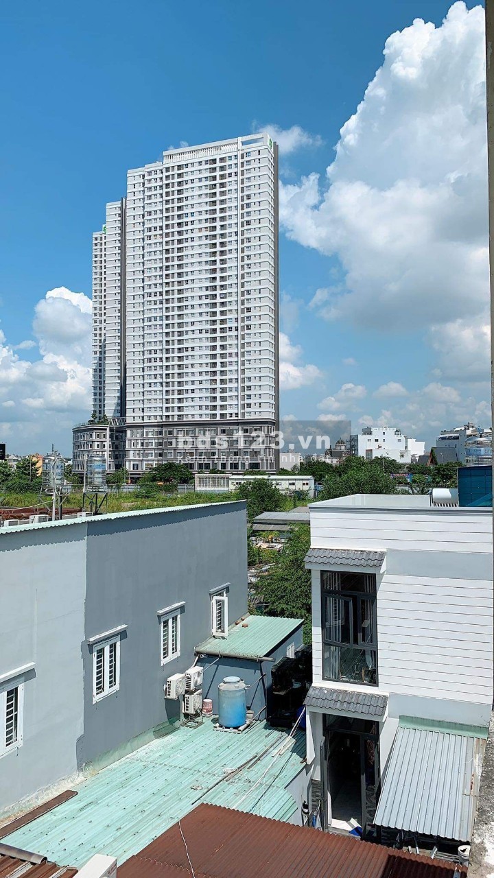 Bán nhà ngang rộng 8m Lê Văn Lương 3 tầng giá 21 tỷ có sân thượng