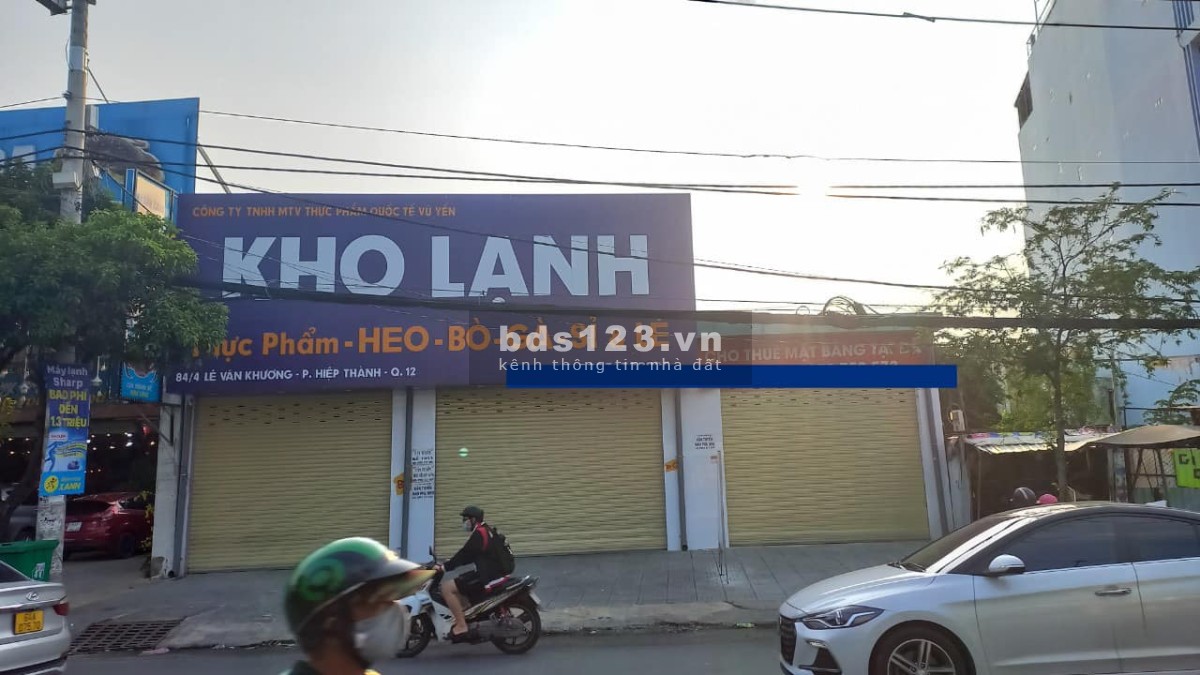 BÁN ĐẤT ( TẶNG NHÀ) MẶT TIỀN SẦM ỨC, LÊ VĂN KHƯƠNG, NƠI LÝ TƯỞNG ĐỂ XÂY TRUNG TÂM THƯƠNG MẠI 10 TẦNG