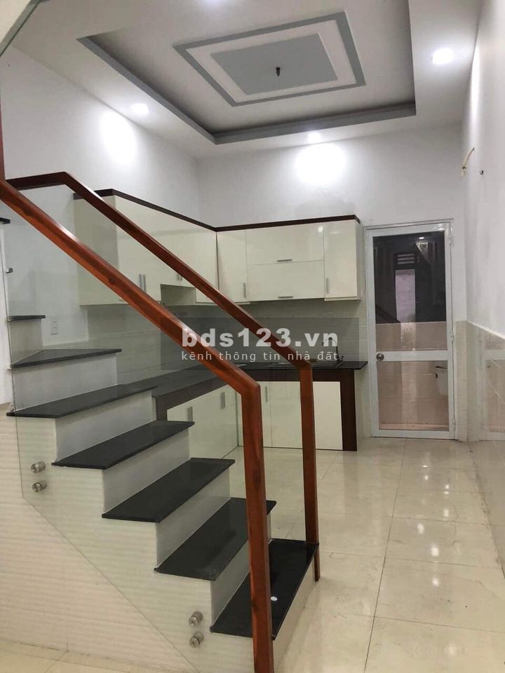 Bàn nhà nguyên căn rộng giá chỉ 2.450 tỷ Bình Thành gần ngã tư Gò Mây