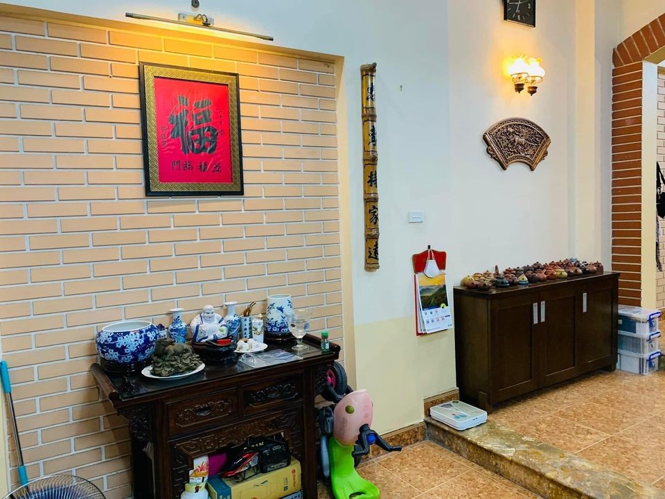 Bán nhà An Dương Vương view Sông Hồng , ngõ thông 45m 4 tầng 3,95 tỷ ô tô tránh