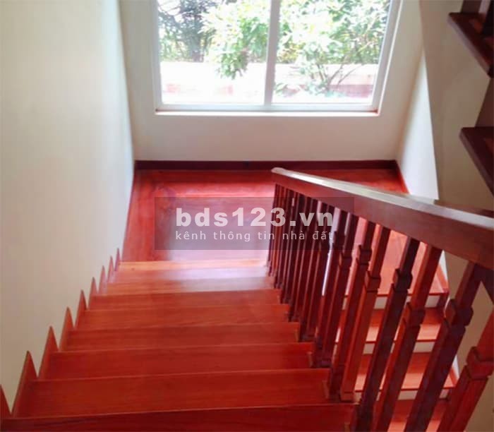 Bán nhà Vương Thừa Vũ, Thanh Xuân, Phân lô quân đội, 2 mặt thoáng, DT 95m2, Giá 13.95 tỷ
