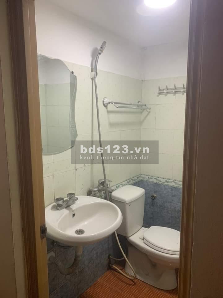 Bán nhà Nguyễn Đức Cảnh Hoàng Mai 27m2 x 3 tầng, MT 3m, chỉ 3.1 tỷ. LH em Lan 0975258510