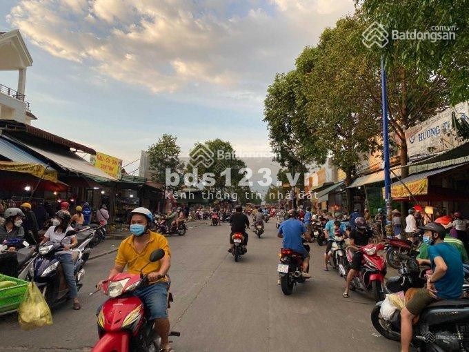 Đất diện tích 300m2 Full thổ đường thông trường học. sổ hồng riêng vị trí đẹp