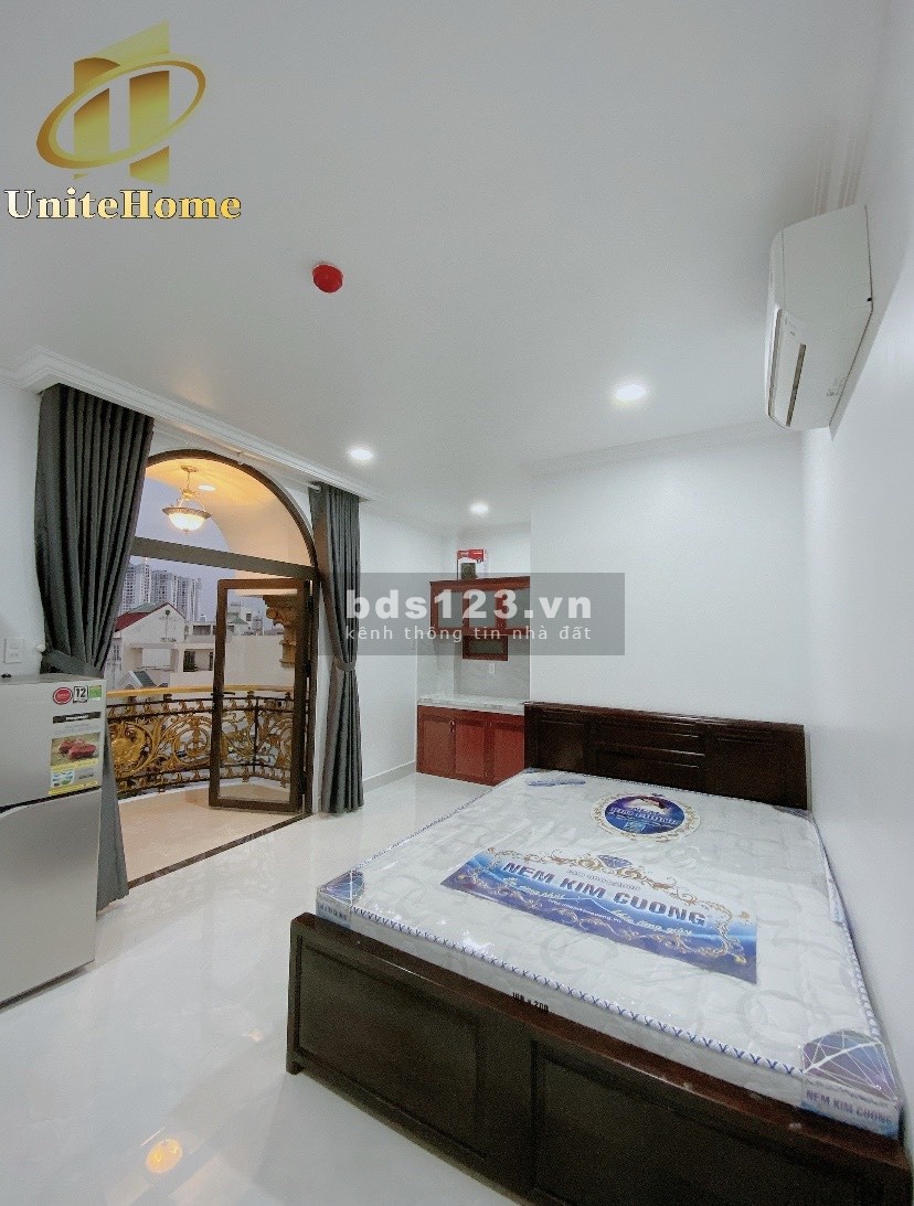 Studio ban công, đầy đủ nội thất Ngay chợ 200, Xóm Chiếu Quận 4 lh 0783286436