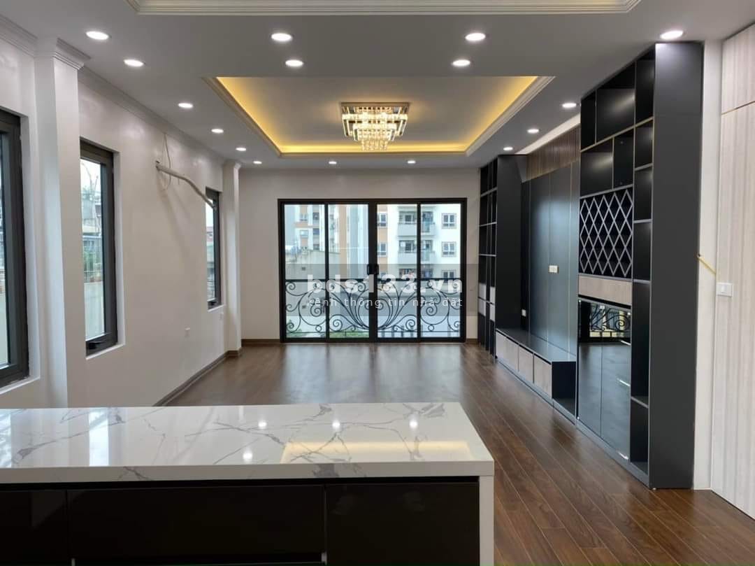 Bán nhà đường Láng, ô tô tránh, diện tích sử dụng 112m2 x 6 tầng, giá bán 20 tỷ