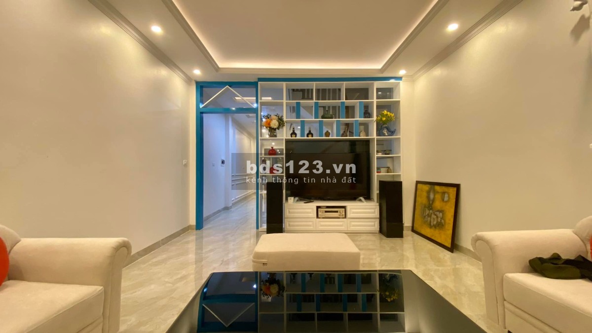 Bán nhà phố Võ Văn Dũng, ô tô tránh, 63m2 x 8 tầng thang máy, 24.8 tỷ