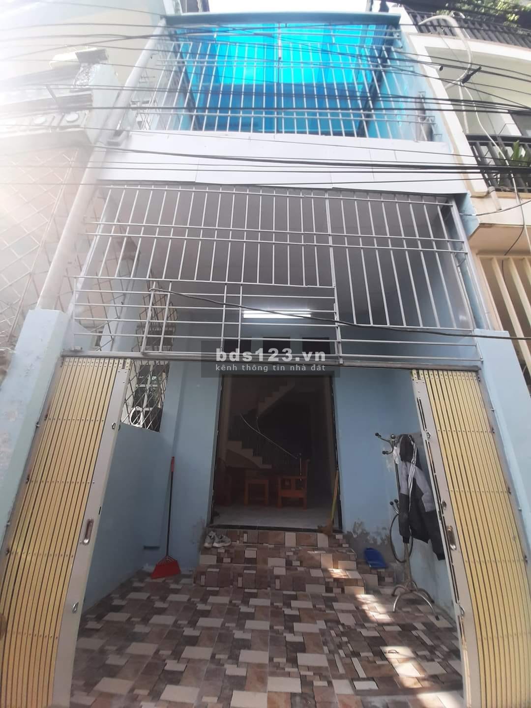 Bán đất tặng nhà 2 tầng 52m2 Di Trạch Hoài Đức - Hà Nội, giá 2.7 tỷ