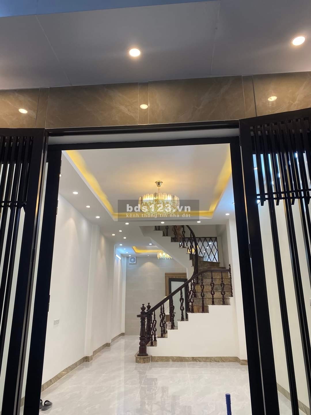 Bán nhà HAI BÀ TRƯNG phân lô ô tô kinh doanh: 55m, 5 tầng,mMT mt 4.5, giá nhỉnh 8 tỷ.