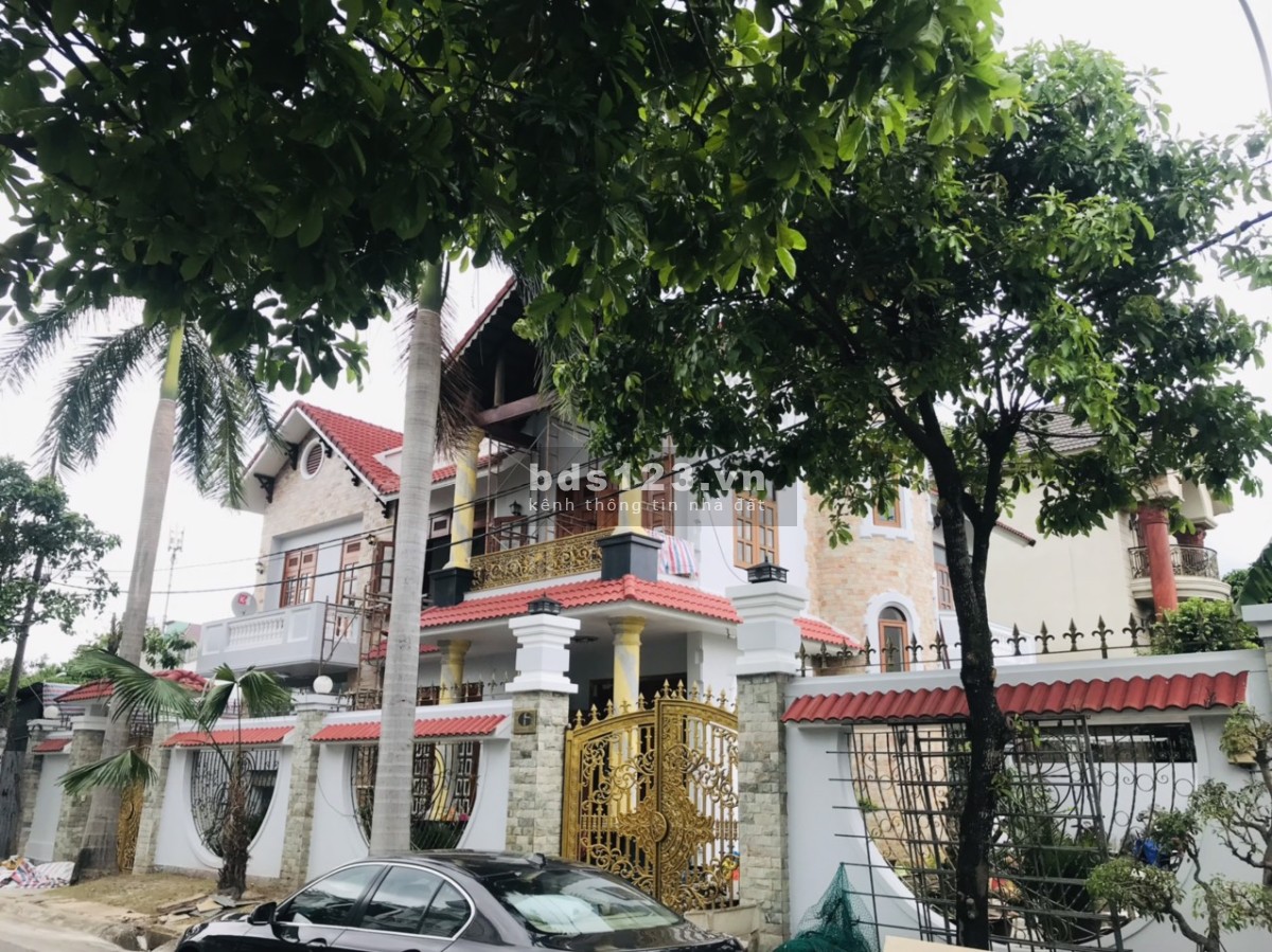 Bán biệt thự Bình Tân, diện tích sử dụng 450m2, 2 tầng, giá 35 tỷ lh 0934098028