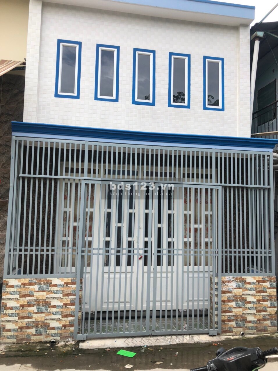 Bán nhà HXH Hương Lộ 2, Quận Bình Tân, DT 84m2, 2 tầng chỉ 3... tỷ.