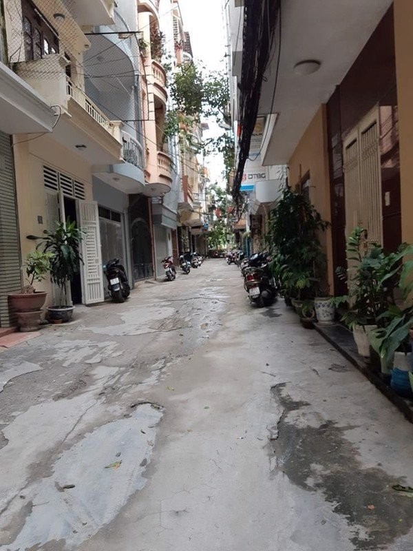 Siêu phẩm nhà bán Lê Thanh Nghị, 5 tầng mới toanh, đang dùng kinh doanh Spa làm đẹp
