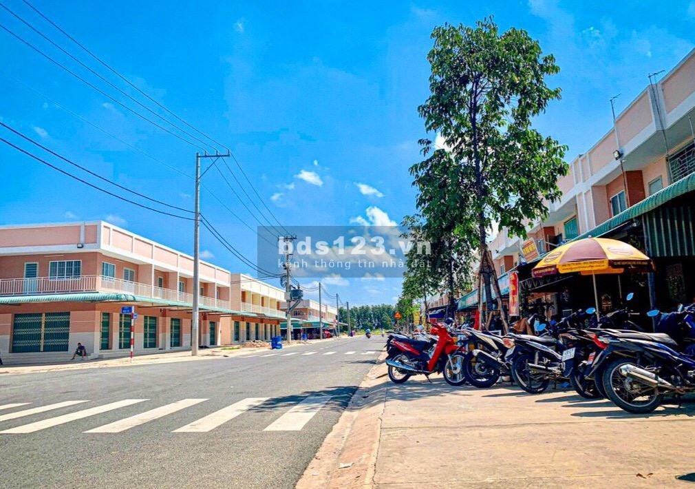 Bán dãy trọ ngay trung tâm hành chính - KCN Bàu Bàng pháp lý đầy đủ