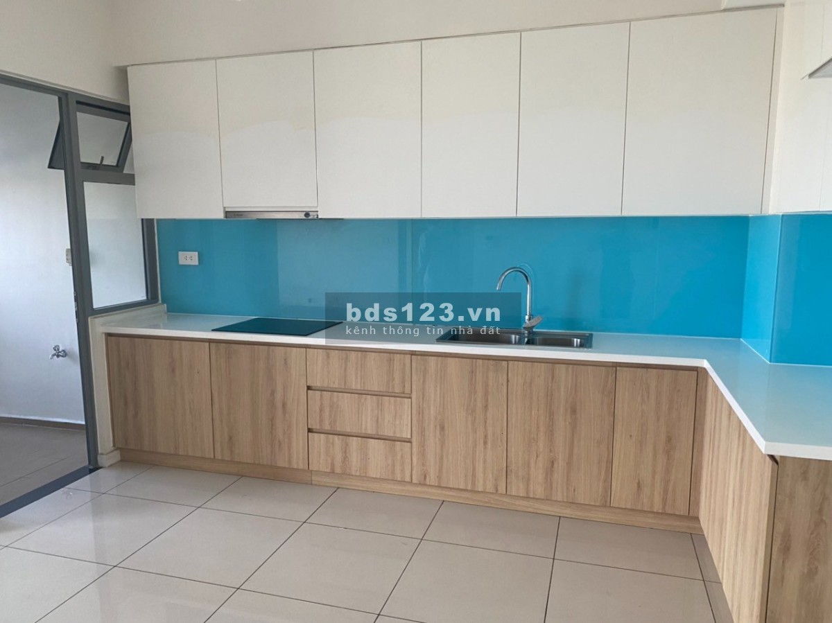 Palm Heights, tìm khách thuê 2PN, 2WC giá chỉ 12 triệu/tháng zalo 0786.889.111