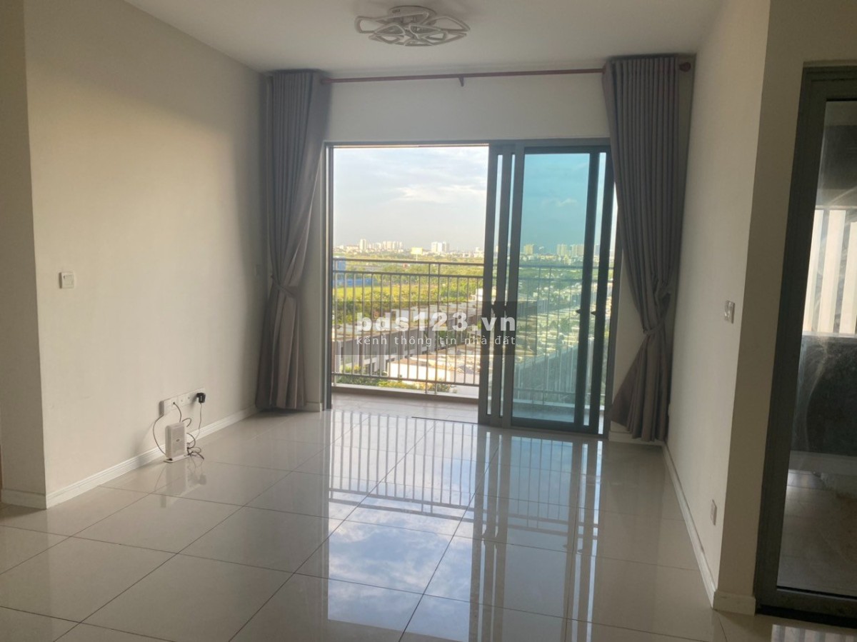 Palm Heights, tìm khách thuê 2PN, 2WC giá chỉ 12 triệu/tháng zalo 0786.889.111