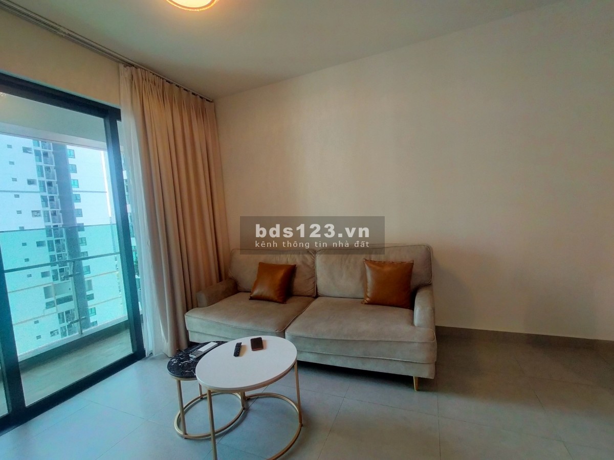 Nhà đang trống. Tận hưởng vẻ đẹp nội khu với căn hộ 2pn tại Feliz En Vista. LH Tâm: 0902.0506.43