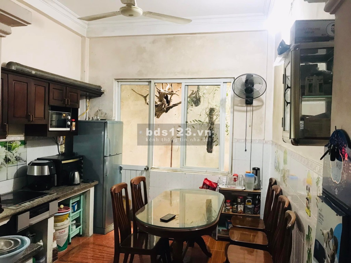 Nhà Bằng Liệt Hoàng Mai, DT 39m² x 4 tầng, Mặt tiền nhà 3,2m nhỉnh giá chỉ 4.4 tỷ đồng