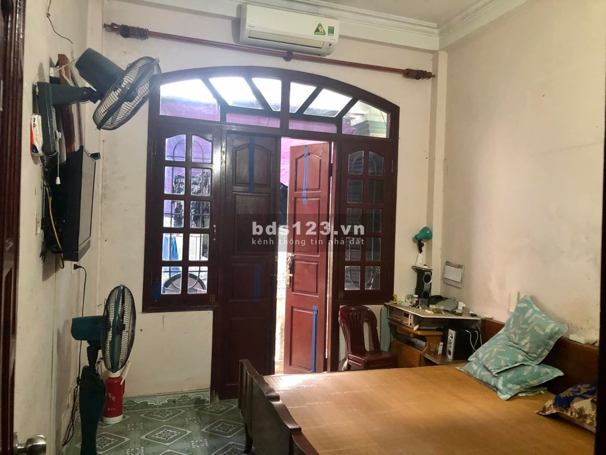 Nhà Bằng Liệt Hoàng Mai, DT 39m² x 4 tầng, Mặt tiền nhà 3,2m nhỉnh giá chỉ 4.4 tỷ đồng