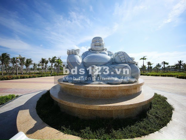 Bán Đất Nền Khu Đầm Sen- Nam Hòa Xuân Đà Nẵng Gía Trực Tiếp CDT, 4.5 TỶ/100M2.Đường 7m5