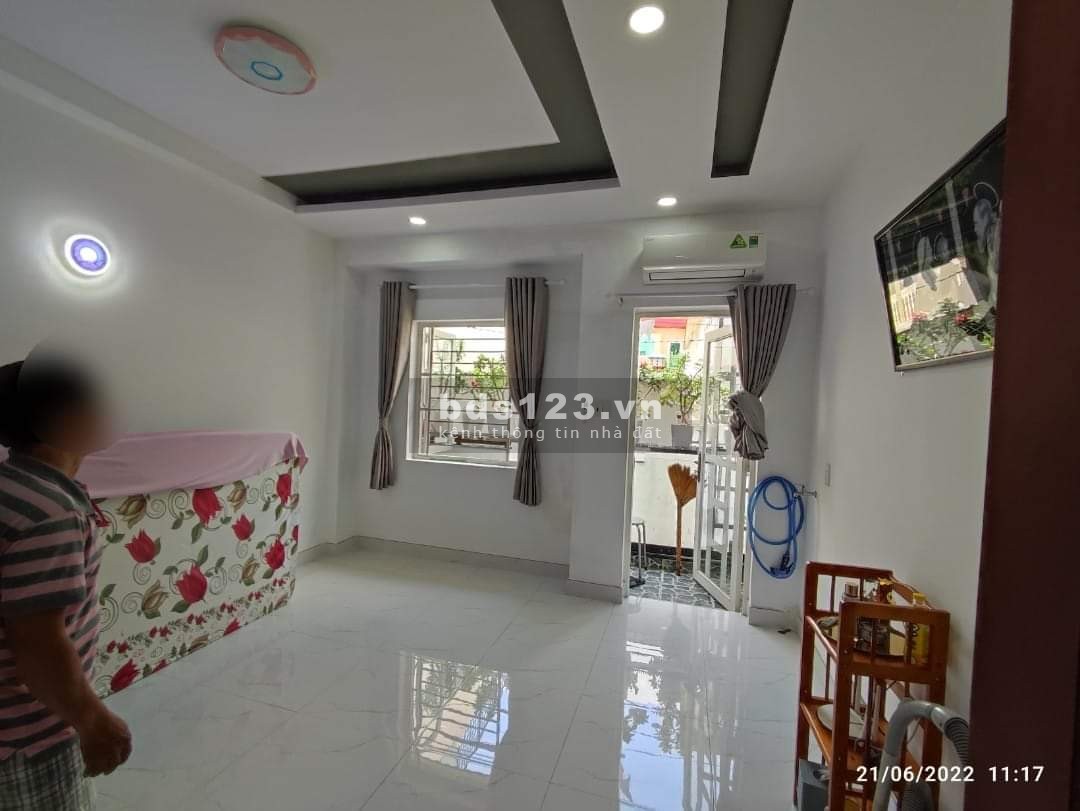 Bán nhà đẹp rộng Quận Tân Phú đường Phú Thọ Hoà diện tích 48m2, giá nhỉnh 5 tỷ