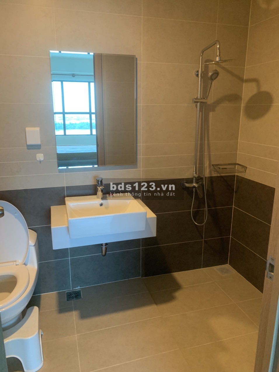 Cho Thuê The Sun Avenue Giá 13 Triệu, Diện Tích 75m2 - 2PN, Nội Thất Full