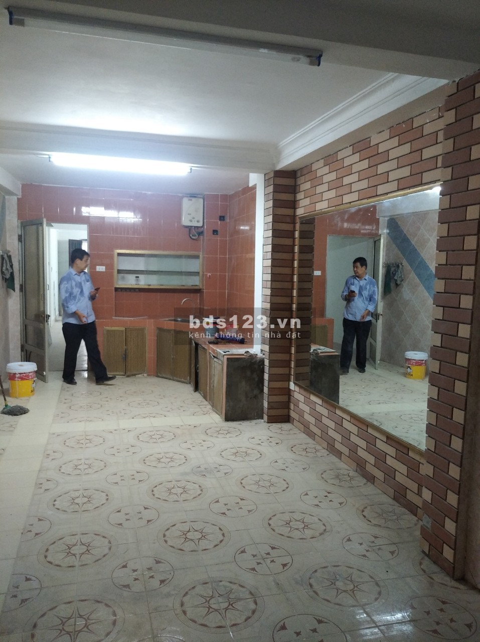 Cho thuê nhà 4 tầng tại Khu tập thể Nam Đồng giá 15 triệu/tháng, khu an ninh