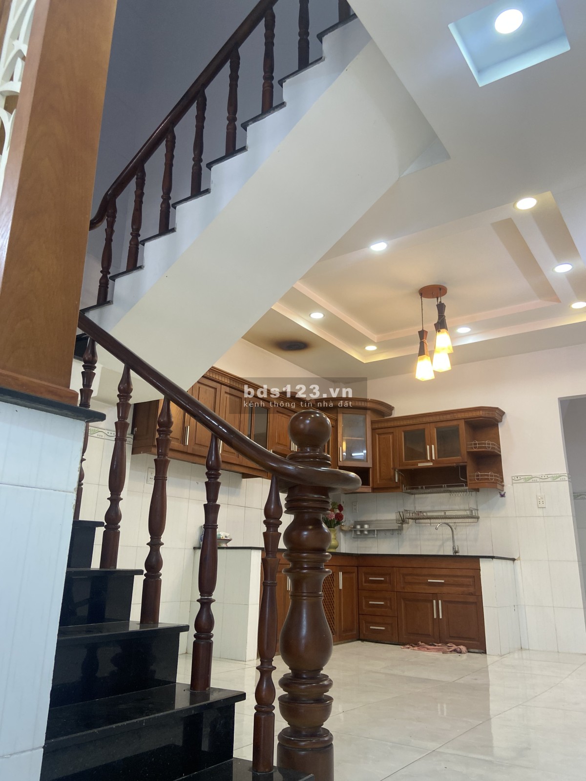 Chính chủ cần bán nhà đường Liên Ấp 2 6 DT 64m² giá chỉ 1,7 tỷ TL