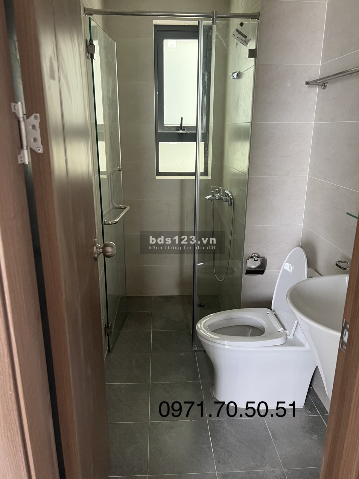 Cho thuê căn hộ Bcons Greenview có nội thất giá chỉ 6tr/tháng