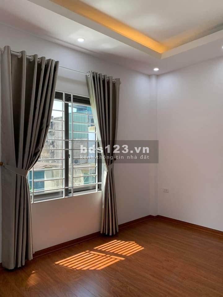 Bán nhà phố Trương Định, Hoàng Mai, gần toà nhà Nam Đô 61m2 x 5 tầng, MT 3.9m, chỉ 7.5 tỷ.